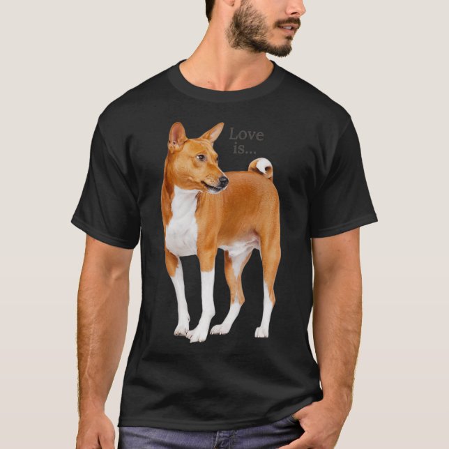 Kärlek är basenji Hund Pappa Mamma Puppy Cute Pet  T Shirt (Framsida)