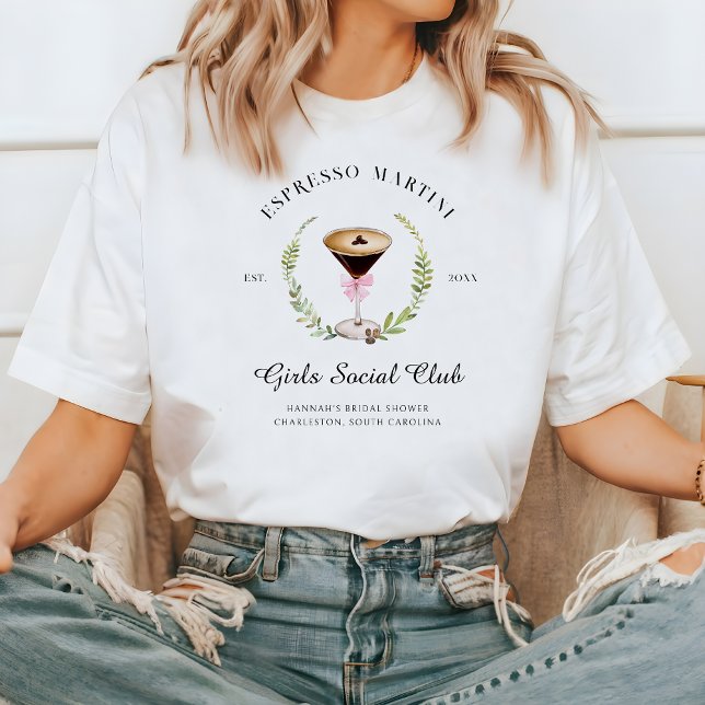 Kärlek är Brewing | Espresso Martini Bachelorette T Shirt (Skapare uppladdad)
