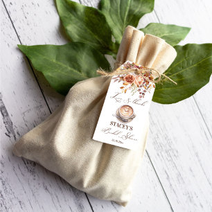 Kärlek är en möhippa för brinnande kaffefall presentetikett