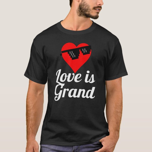 Kärlek är Grand Heart Sunglass T Shirt (Framsida)