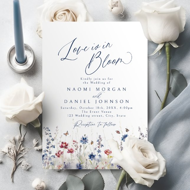 Kärlek är i blom Navy vildblomma rustik bröllop Inbjudningar (Love is in Bloom Navy Wildflower Rustic Wedding Invitation)