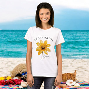 Kärlek är i blomning med minimal möhippa för blomm t shirt