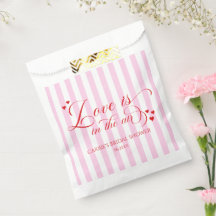 Kärlek är i luften rosa röda hjärtan bröllopsdusch