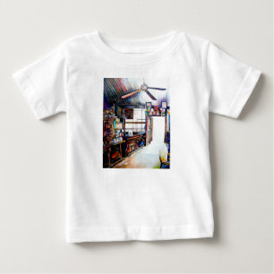 Kärlek är inte en mur, det är en bro t shirt