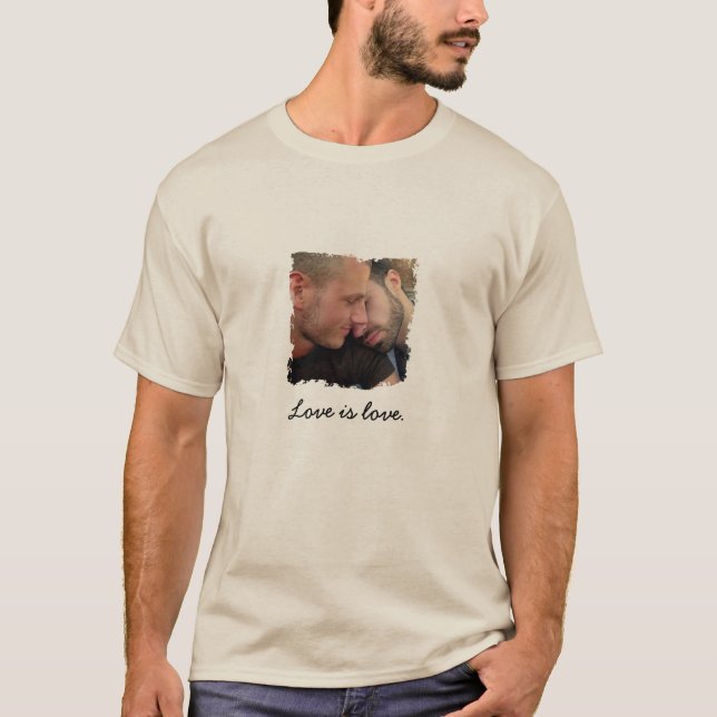 Kärlek är kärlek #1 tee shirt (Framsida)
