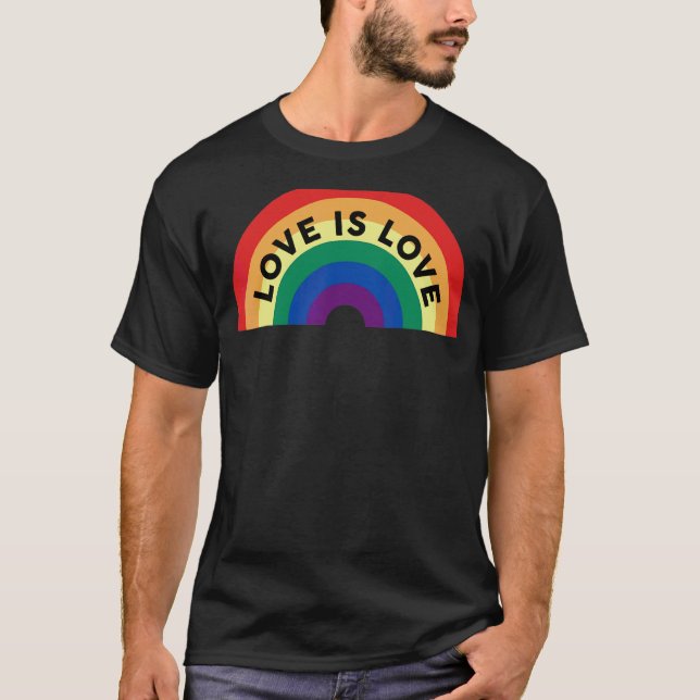 Kärlek är Kärlek Gay pride LGBT Rainbow T Shirt (Framsida)