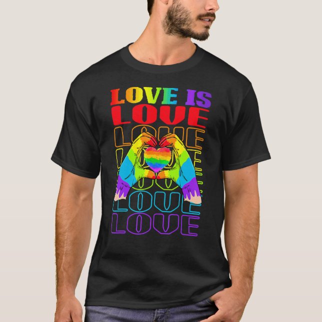 Kärlek är Kärlek Heart Hand Sign Pride LGBT Höger  T Shirt (Framsida)