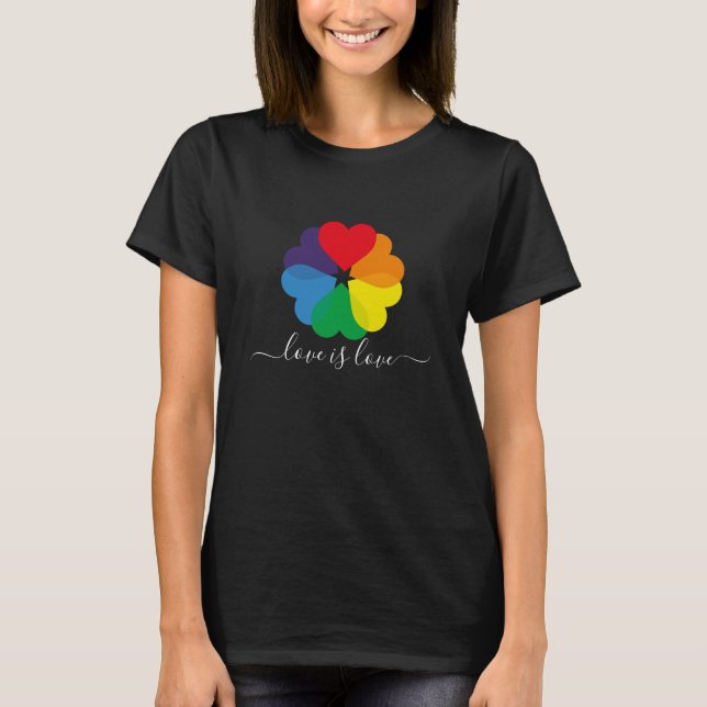 Kärlek är kärlek Pride Rainbow Hearts HGBTQ T Shirt (Framsida)