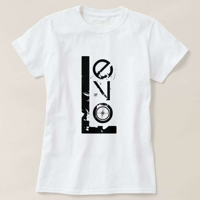 Kärlek är kompass v1.0 t shirt (Design framsida)