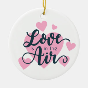 Kärlek är på Alla hjärtans dag i Luft Ornament