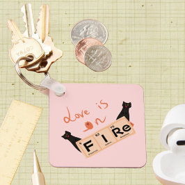 Kärlek är på brand | Rolig nyckelring