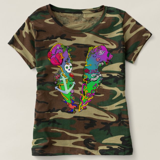 Kärlek är Poison Tatto Tux Camo T-Shirt (Design framsida)