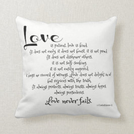 Kärlek är tålmodiga (scriptureversen) streck för kudde
