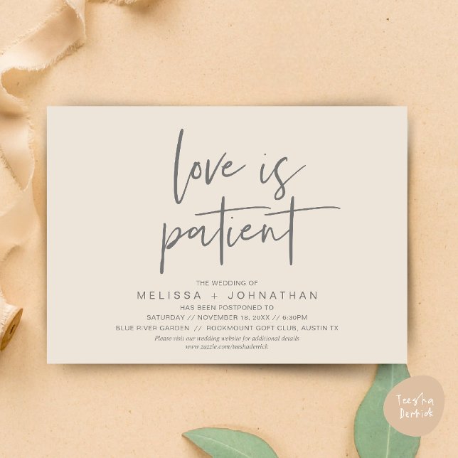Kärlek är tålmodigt, ändra Bröllopens nya datum Inbjudningar (Minimalist, Love is patient, Romantic Wedding Change the new date card PDF in Cream Grey)