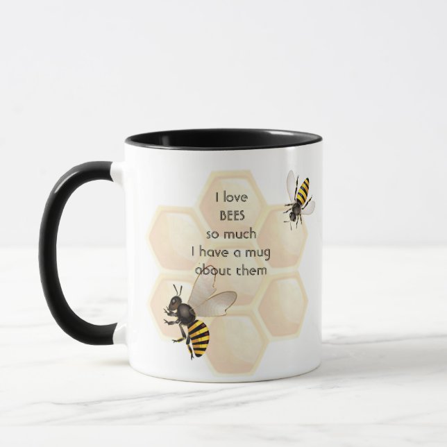 Kärlek BEES så mycket, jag citerar så mycket Rolig Mugg (Vänster)
