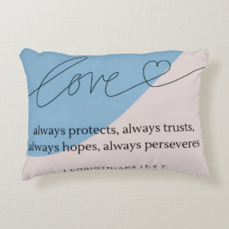 Kärlek Bible Verse Prydnadskudde
