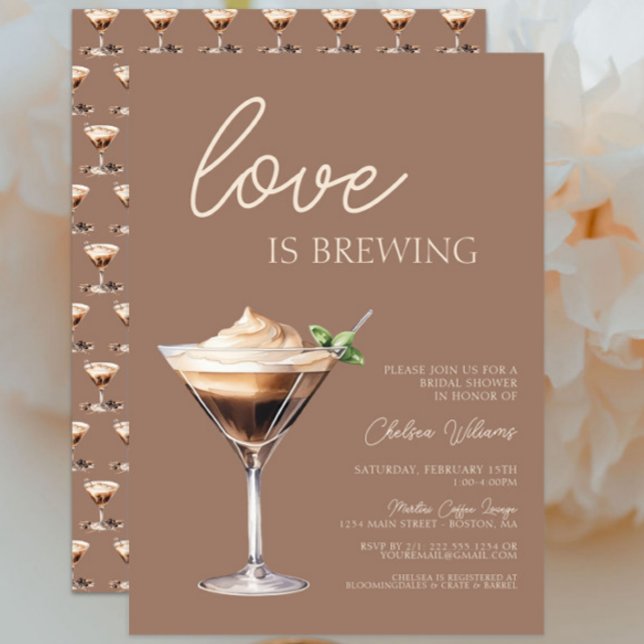 Kärlek bringar Espresso Martini Möhippa Inbjudningar (Love is brewing Espresso Martini Bridal Shower Invitation, Bridal Brunch, Brown, Modern Chic Trendy)