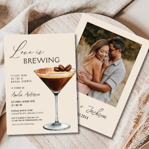 Kärlek brygger Espresso Martini Bröllopsdusch Inbjudningar