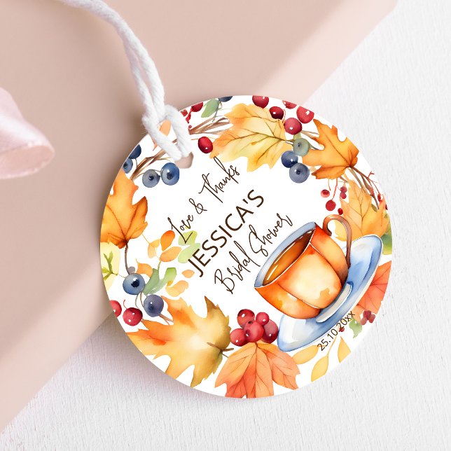 Kärlek bryggs bröllopsdusch tack för favor gåvor etiketter (Love is brewing fall themed bridal shower favor gift tags pumpkin leaves wreath thank you gift tags)