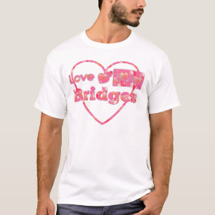 Kärlek Bygger brygger T Shirt