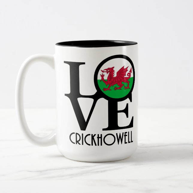 KÄRLEK Crickhowell Wales 15oz Två-Tonad Mugg (Vänster)
