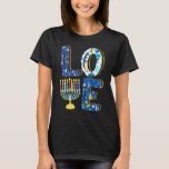 Kärlek Cute Hanukkah Dekorations Dreidel Menorah C T Shirt<br><div class="desc">Kärlek Cute Hanukkah Dekorationer Dreidel Menorah Chanukah.</div>