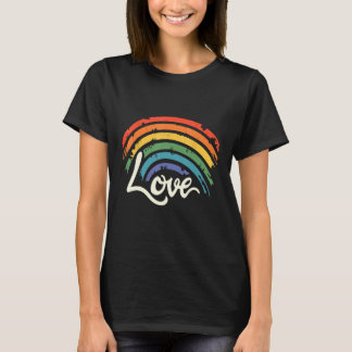 Kärlek Distress Rainbow Design T Shirt