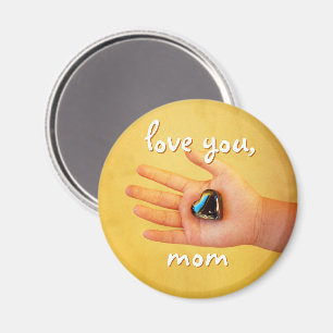 Kärlek Du Mamma Barnets hand håller blått hjärtfot Magnet