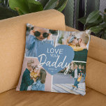 Kärlek Du 'Pappa' Anpassningsbar Photo Collage Hea Kudde<br><div class="desc">Tur modern kudde för den speciella nån att berätta för dig kärlek dem. Med en 4-fotosamlingsmall, ett centrerat blått hjärta som kan ändras till valfritt färg med texten "KÄRLEK you" pappa och namn/s. Den här kudden ger perfekten till pappor, morfar, ungar, bröder eller bästa vänner. Den omvända bakgrunden kan också...</div>