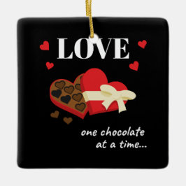 Kärlek Ett choklat i en tidsinställd, nuftig citat Julgransprydnad Keramik