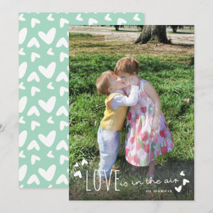 Kärlek finns i Luft Cute Valentines day-fotokortet