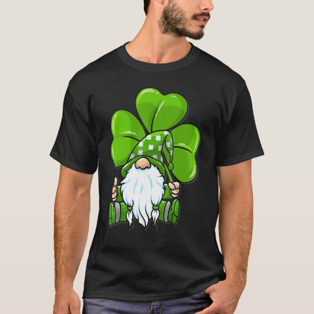 Kärlek Gnomes Irish Shamrock St patrick's day Fyra T Shirt (Framsida)