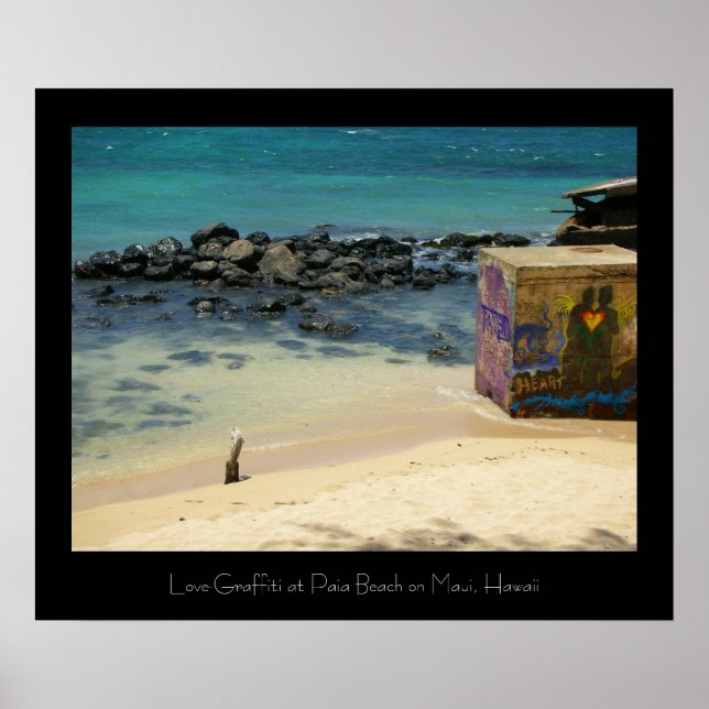 Kärlek Graffiti vid Paia Beach, Maui Poster (Framsidan)