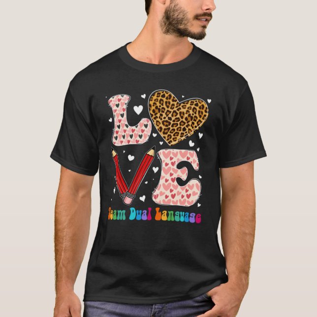 Kärlek Heart Team Dual Language Leopard Pput Valen T Shirt (Framsida)
