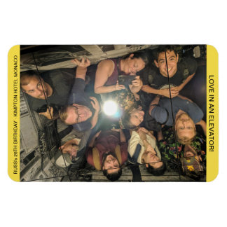 Kärlek i en Elevator Russ Birthday Magnet