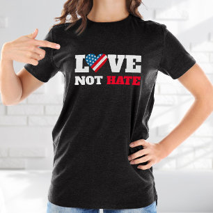 Kärlek Inte Hat USA Flagga Hjärta Djärv Rustik Pat T Shirt