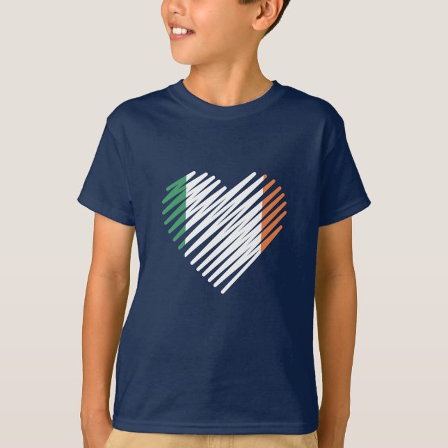 Kärlek Ireland Heart Irish Roots T Shirt (Framsida)