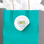 Kärlek Kryp-flaggans trädelsekart för Klassisk cir Runt Klistermärke<br><div class="desc">Den här STAG-kåkans häftdekalk är en söt, häftfull bild av hur man gör. Det gör att perfekt-festen föredrar påsdekal för din kryp-temade födelsedagsfest! Fyll bara i presentsäckarna med en roligt som t.ex. godis, kryp leksaker, klistermärken, bokmärken eller andra små föremål och fäst det kryp-etiketten på den för ett utseende av...</div>