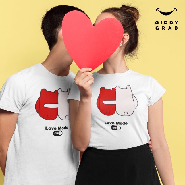 Kärlek läge på kute Bear par Alla hjärtans T Shirt (Skapare uppladdad)