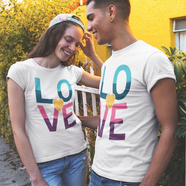 Kärlek Life T Shirt (Couples being happy together)