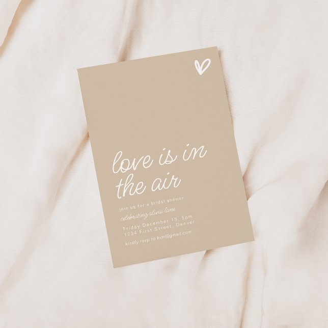 Kärlek ligger i Inbjudan vid Möhippan Luft (Skapare uppladdad)