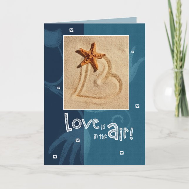 Kärlek ligger i Luft. Beach Theme Valentine Day Helgkort (Framsida)