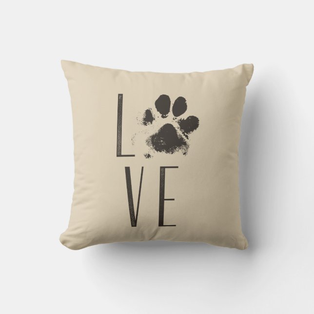 Kärlek med Pet Paw Print Brown Grunge Typography Kudde (Framsida)