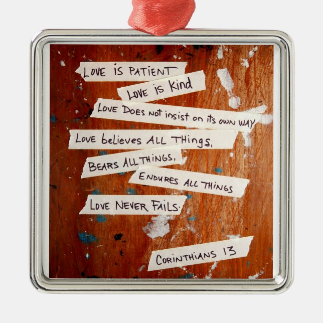 Kärlek misslyckas aldrig julgransprydnad metall (Framsidan)