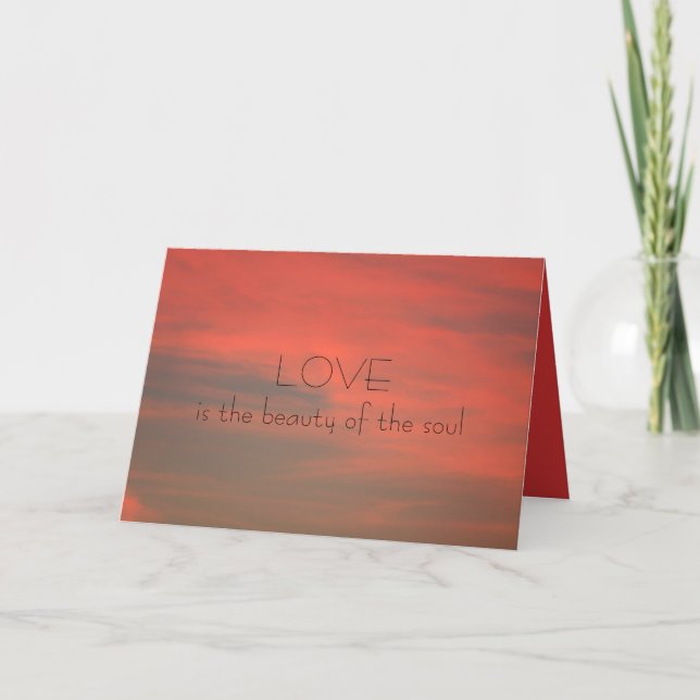 Kärlek mot ett Red Himlar Valentine Card Helgkort (Framsida)