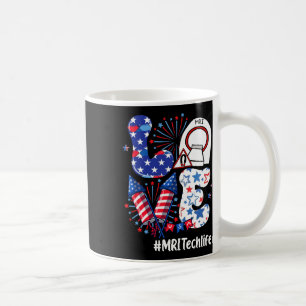 Kärlek Mri Tech Life USA flagga Fireworks 4:e juli Kaffemugg