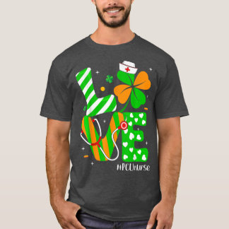 Kärlek Nurse Life Funny PCU Nurse St patrick's day T Shirt