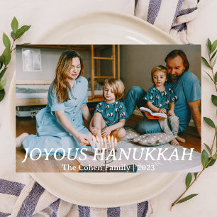 Kärlek och ljus Foto på den enkla familjen Hanuk Julkort