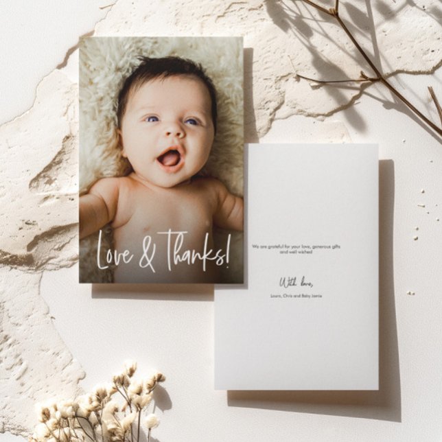 Kärlek och tack Handlettering Anpassningsbar Baby  (Love and thanks baby shower thank you flat card.)