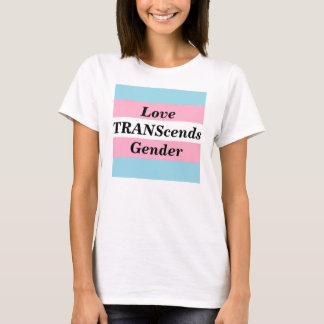Kärlek överskrider den kvinnliga T-tröja för T-shirt